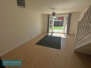Lounge- click for photo gallery